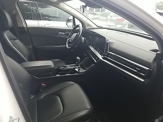 Used 2025 Kia Sportage SUV
