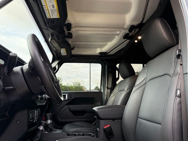 Used 2025 Jeep Gladiator Truck