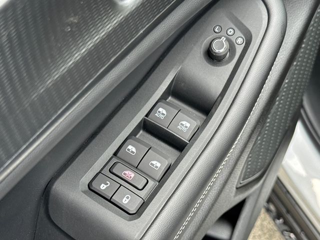 New 2025 Silver Jeep Altitude X image 15