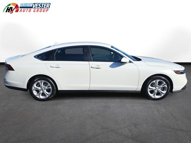 2025 Honda Accord 1.5T LX photo 3