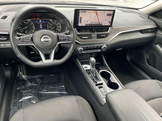 2023 Nissan Altima 2.5 SV 12