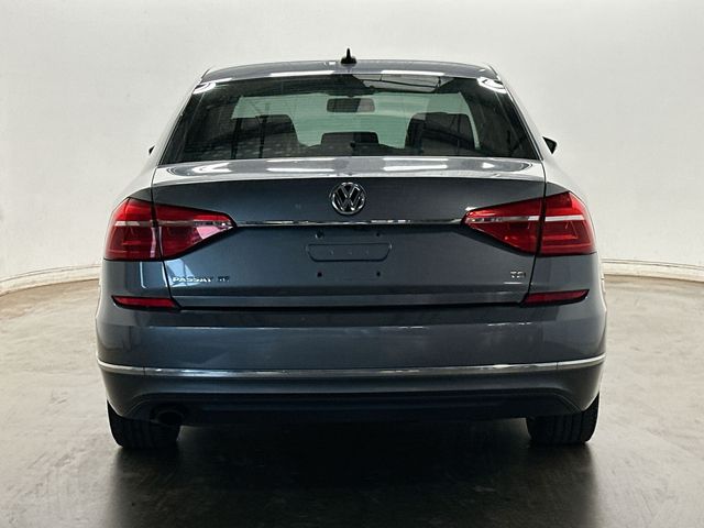2016 Volkswagen Passat 1.8T SE Black at Sutliff Volkswagen