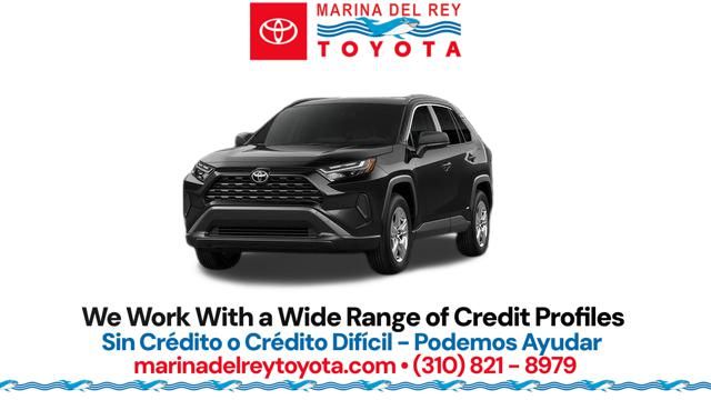 2025 Toyota RAV4 LE's photo