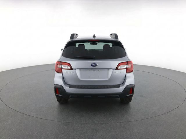 Used 2019 Silver Subaru 2.5i image 6