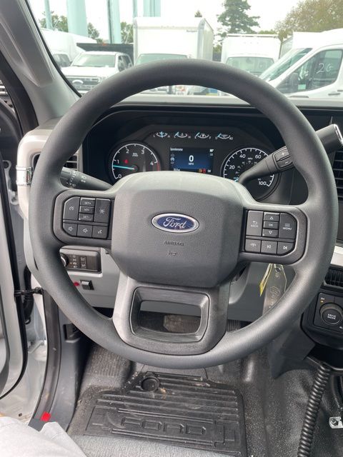 2025 Ford F-550 Super Duty 