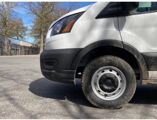 2025 Ford Transit 250