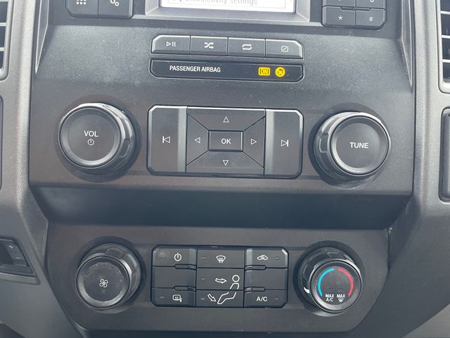 2022 Ford F-350SD XL - Oxford White exterior view 11