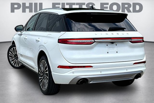 2021 Lincoln Corsair Reserve - 3