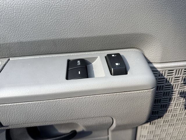 New 2027 White Ford 16FT BOX/LIFTGATE image 20
