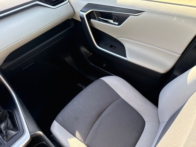 Used 2019 Toyota RAV4 SUV