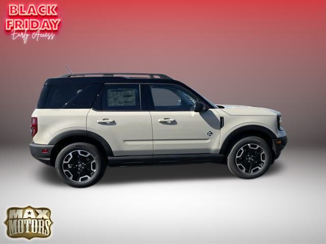 2024 Ford Bronco Sport Outer Banks 13