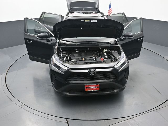 2022 Toyota RAV4 XLE 60