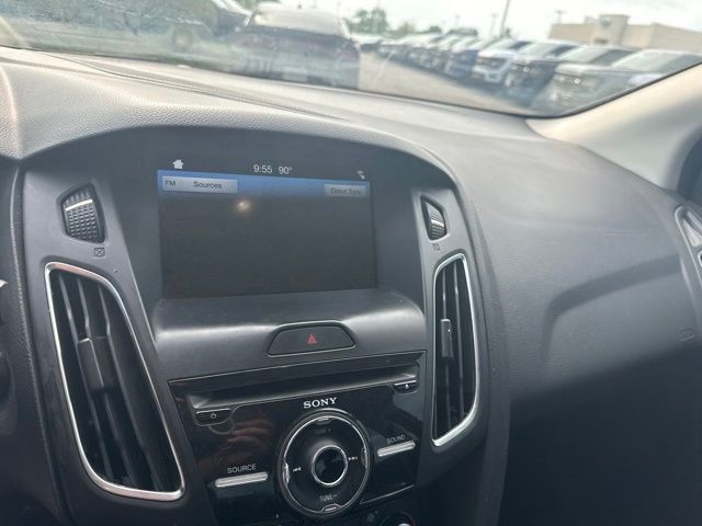 Used 2018 White Ford Titanium image 14
