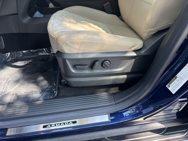 Used 2025 Blue Nissan Platinum image 32