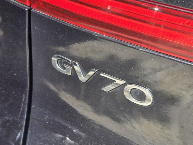 2024 Genesis Gv70 - $36,490