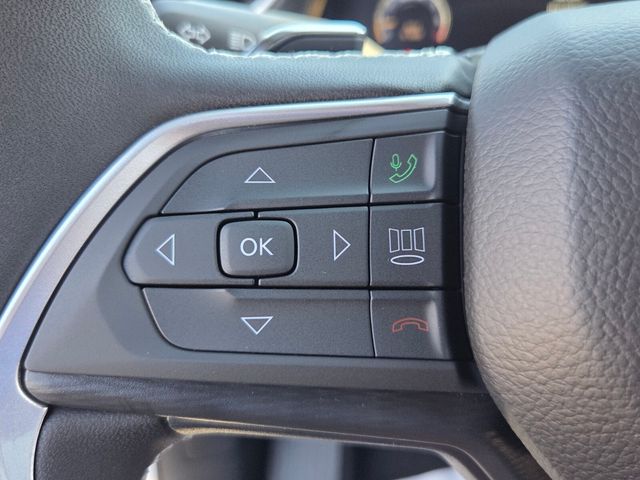 New 2026 White/off-white Jeep Laredo image 25