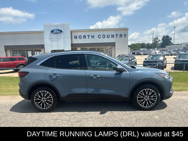 Vapor Blue 2023 Ford Escape Hybrid Plug-in SUV / Crossover Front-Wheel Drive Continuously Variable Transmission