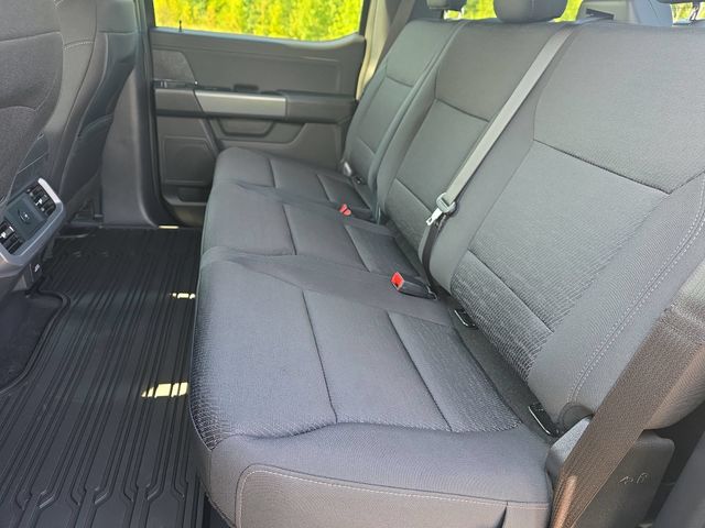 New 2026 Carbonized Gray Metallic Ford XLT image 14