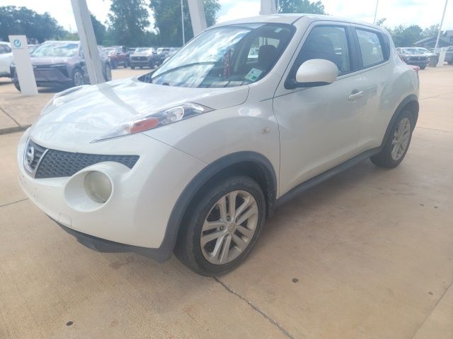 White 2013 Nissan Juke SUV / Crossover Front-Wheel Drive Continuously Variable Transmission