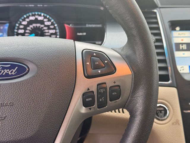 2018 Ford Taurus SEL