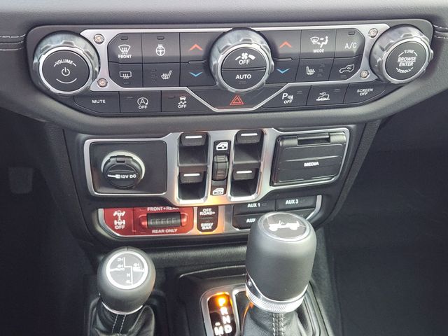 New 2026 White/off-white Jeep Rubicon X image 14