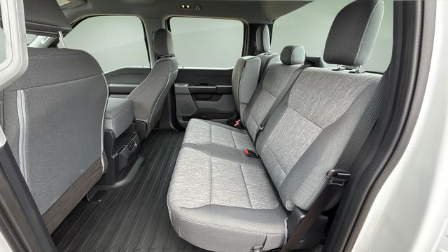 Used 2023 White Ford XL image 21