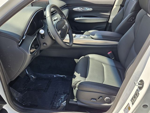 2024 Genesis Gv70 - $38,990