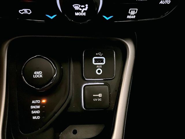 2018 Jeep Compass Latitude White at Auto Express Mitsubishi