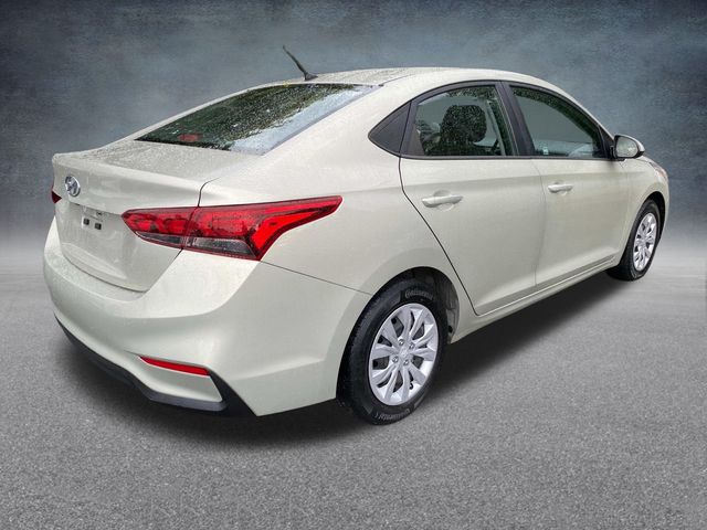 2019 Hyundai Accent SE 21