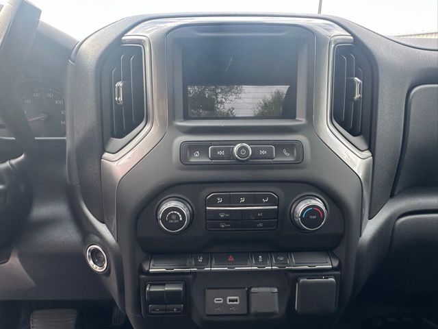 2025 Chevrolet Silverado 2500HD Work Truck photo