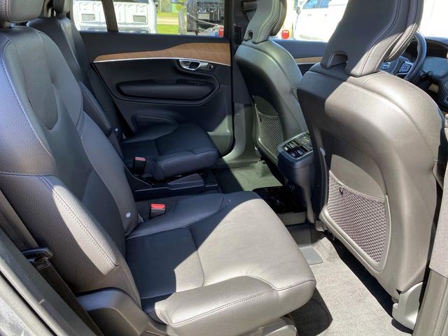 2022 Volvo XC90 T6 Momentum Gray Metallic - Grieco Acura - Image 27