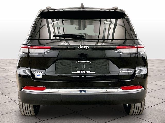 2023 Jeep Grand Cherokee Laredo Black at Bob Ruth Ford