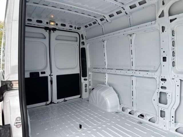 2024 Ram ProMaster 2500 High Roof 28