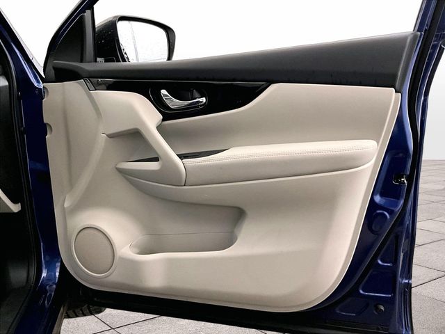 2017 Nissan Rogue Sport SV Blue at Audi Porsche Sewickley