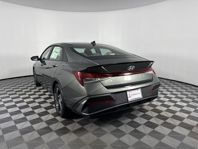 New 2025 Hyundai Elantra For Sale in Indianapolis, IN