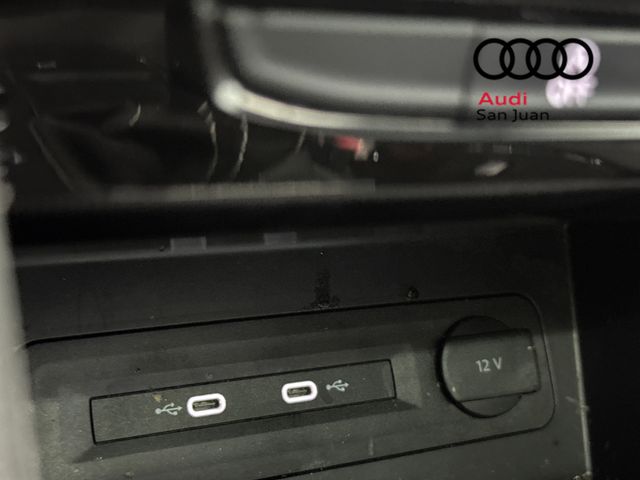 Used 2022 Gray Volkswagen 3.6L V6 SE w/Technology image 32