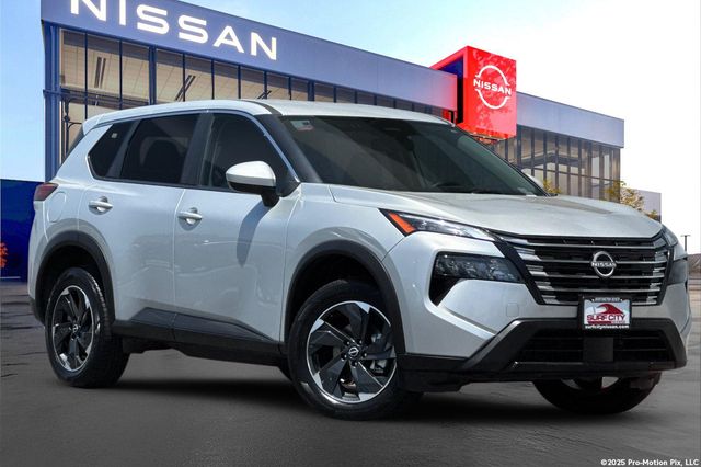 2025 Nissan Rogue SV AWD's photo