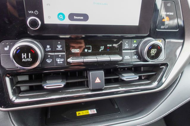 used 2023 Toyota Highlander Hybrid car, priced at $38,000