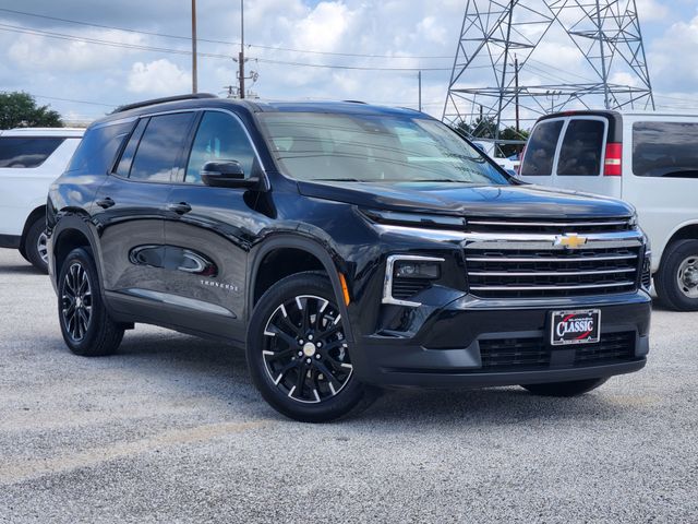 Mosaic Black Metallic 2025 Chevrolet Traverse LT FWD SUV / Crossover Front-Wheel Drive 8-Speed Automatic