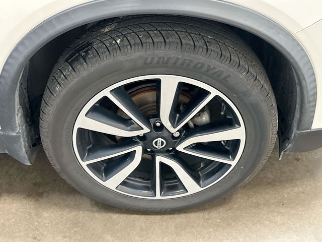2018 Nissan Rogue SL White at John Sisson Motors