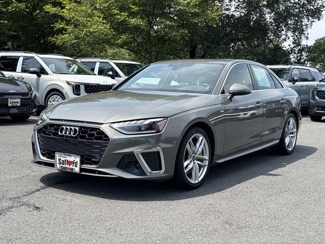 2024 Audi A4 45 S line Premium Plus