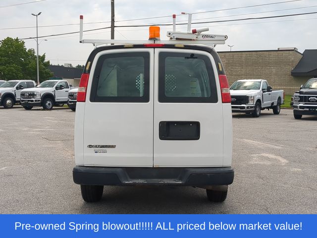 Used 2016 White Chevrolet Work Van image 12