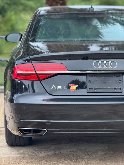2016 Audi A8
