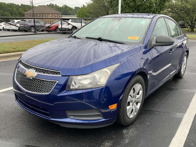 2013 Chevrolet Cruze LS 5