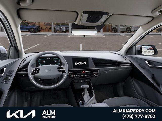 2025 Kia Niro LX photo 14