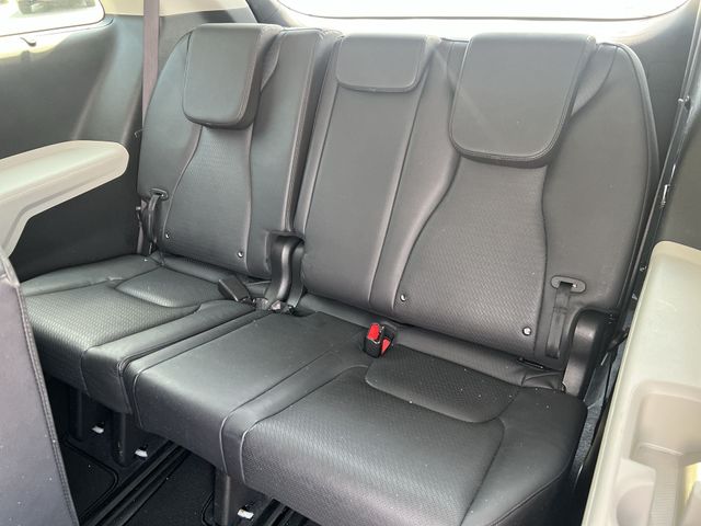 Used 2024 White Kia SX Prestige image 45