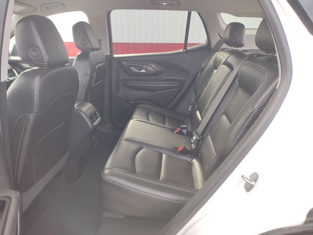 2022 GMC Terrain SLT photo
