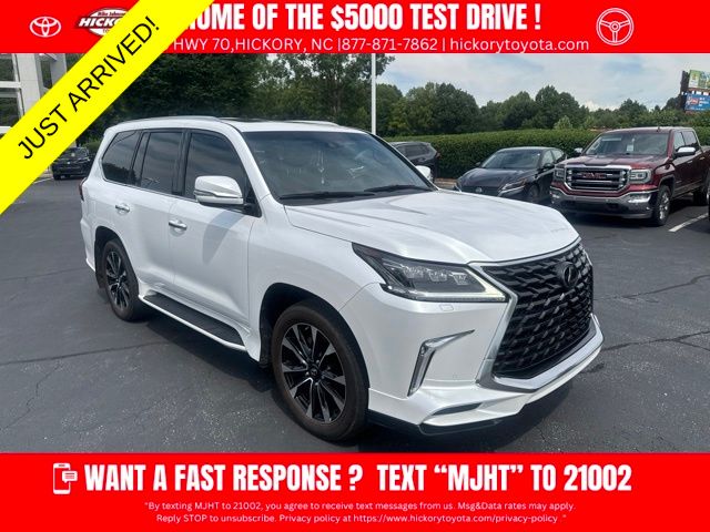 2021 Lexus LX 570 - Photo 1