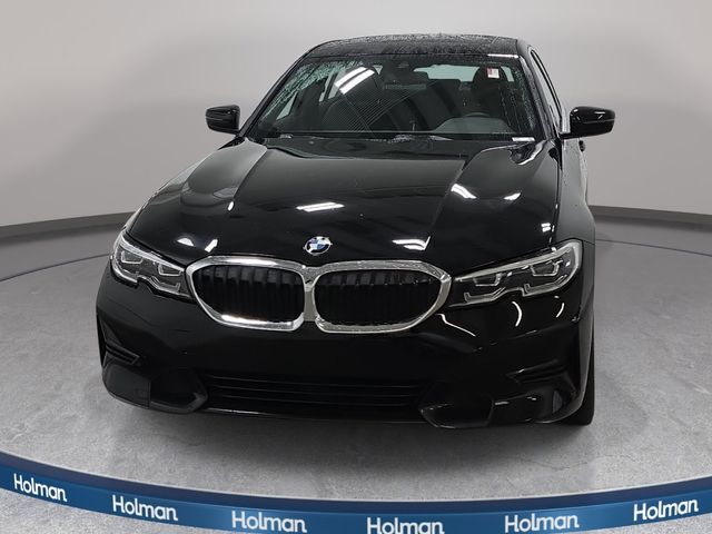 Used 2019 Jet Black BMW 330i xDrive image 3