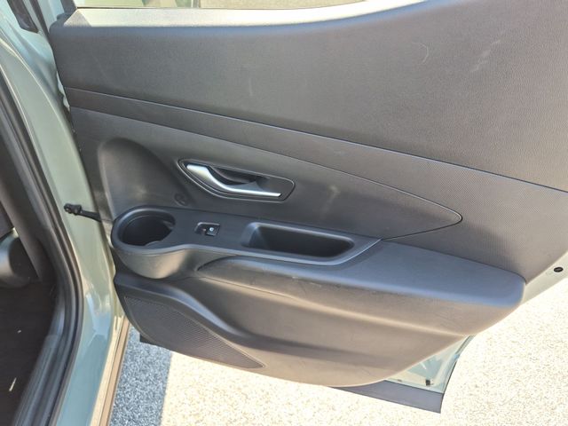 Used 2024 Green Hyundai SE image 29